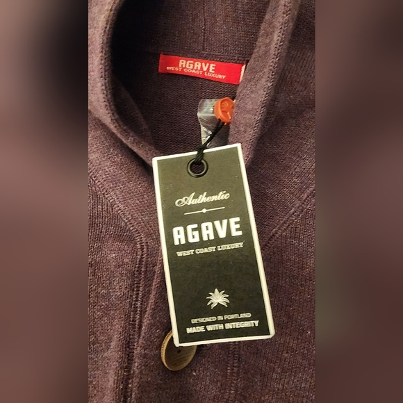 AGAVE West Coast Luxury Harrison Pullover Shawl Collar in Plum color size XXL - Picture 3 of 8